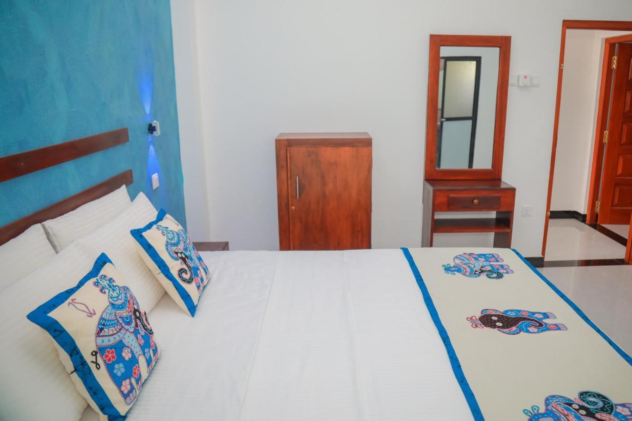 Blue Berry Villa Хикадува Екстериор снимка